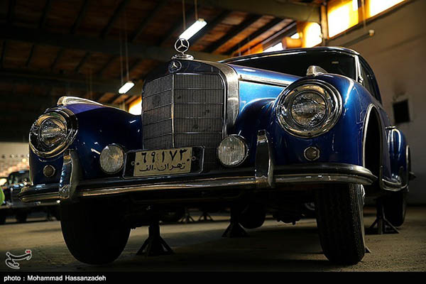 Museum of vintage cars in Tehran (PHOTOS)