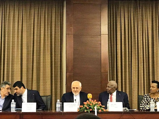 Iran Keen to Expand Business Ties with Uganda: FM