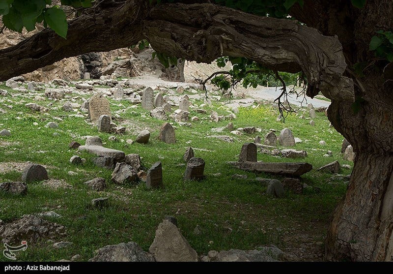 http://ifpnews.com/wp-content/uploads/2018/05/aligoudarz-cemetery-18.jpg