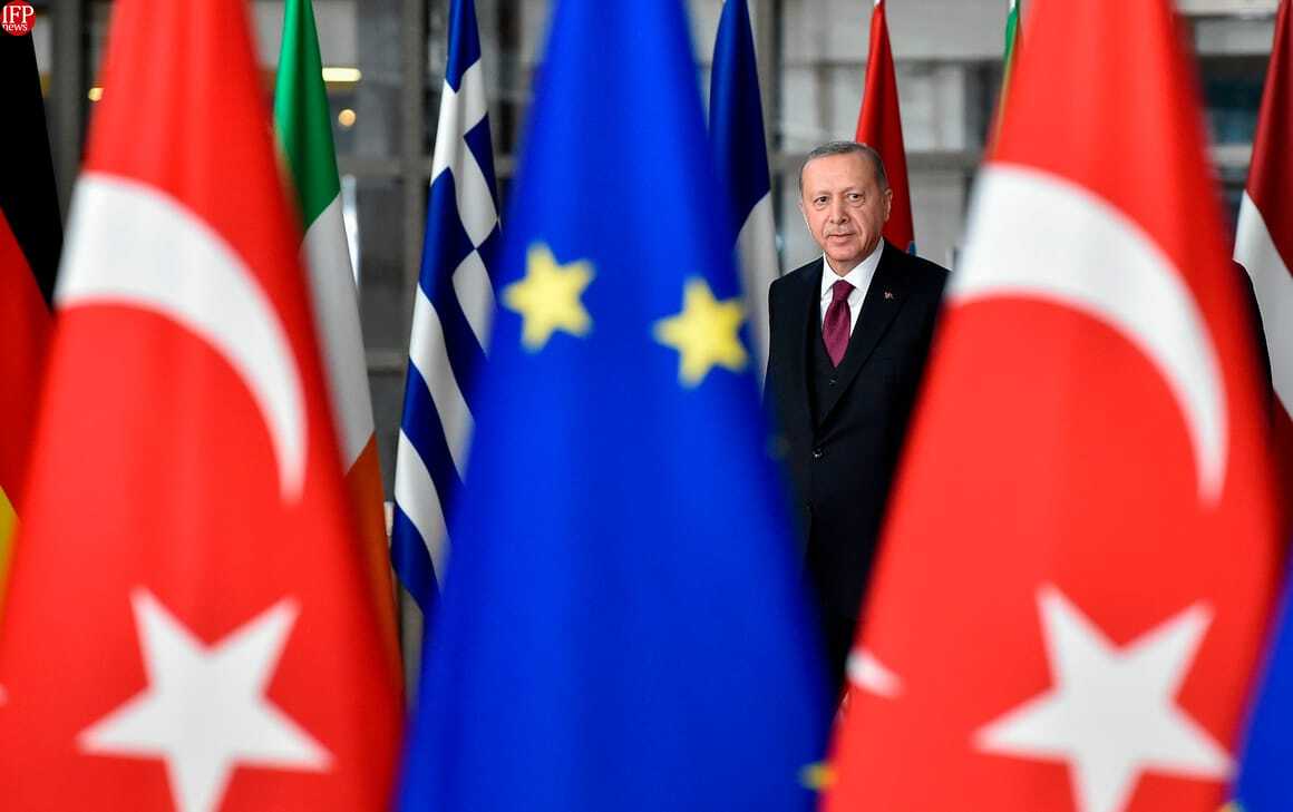 Turkey will cave to EU demands on immigration rules: report