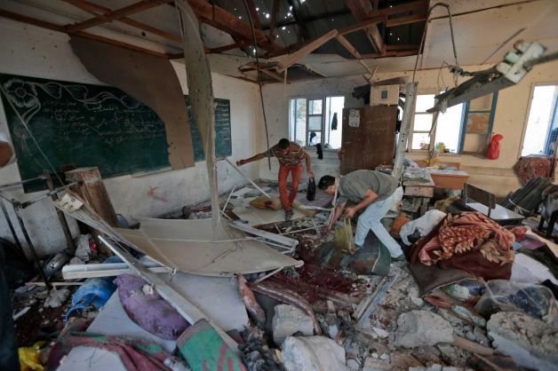 Israel Shells UN School in Gaza