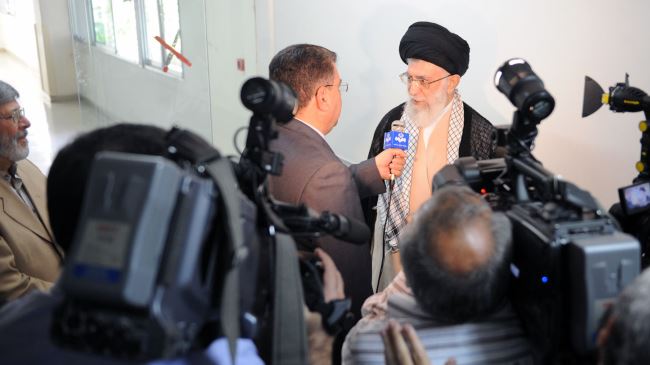 Ayatollah-Khamenei