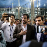 Farhadi’s ‘Salesman’ Team Warmly Welcomed in Tehran
