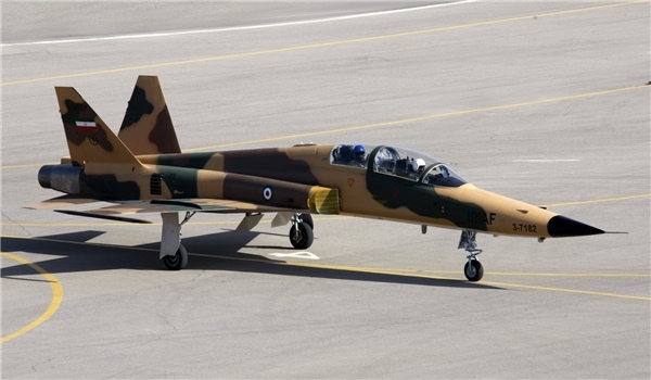 Iran home-made training fighter