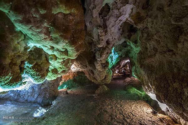 Chal-Nakhjir Cave18