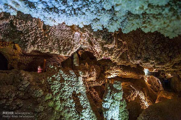Chal-Nakhjir Cave8