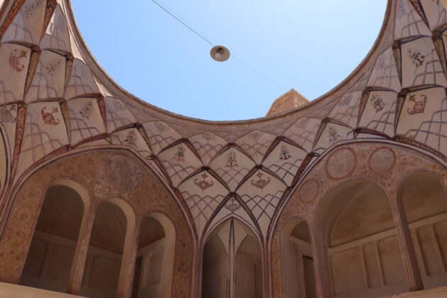 Iran Architecture in Photos: Tabatabaei House