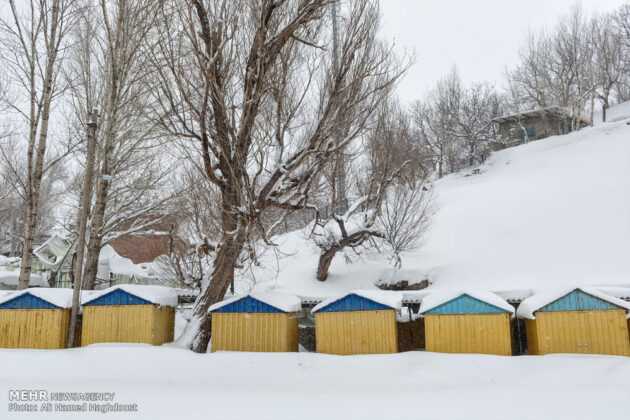 Heavy snow covers Kandovan village