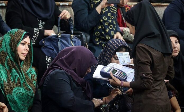 Iranians annually hold Golrizan ceremony in the Muslim holy month of Ramadan