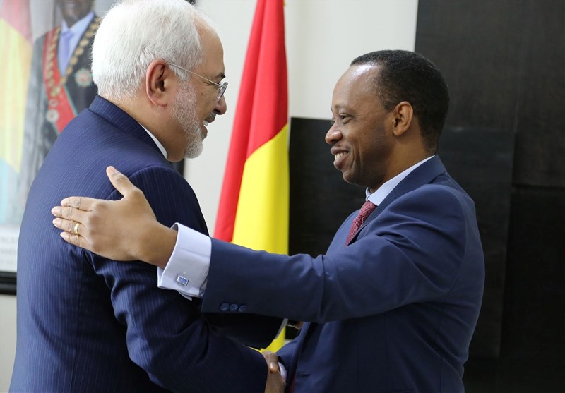 Zarif Meets Top Guinean Officials