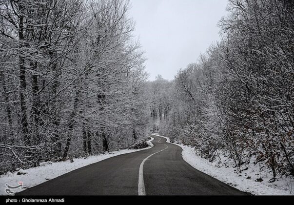 Iranian Cities and Villages Blanketed with Heavy Snow
