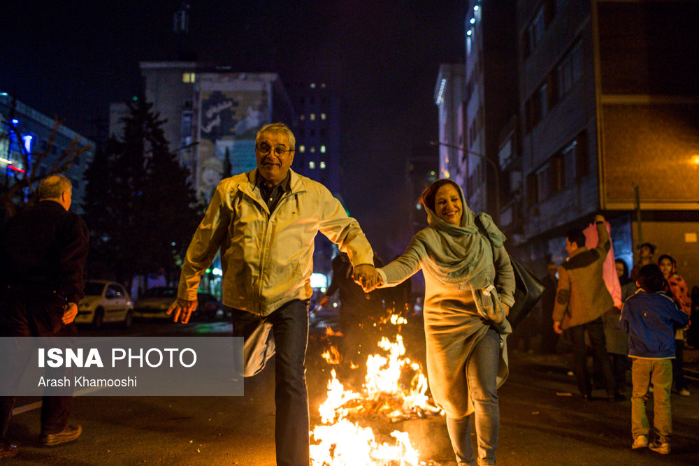 Iranian People Celebrate Persian Fire Festival (9)