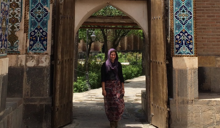en-woman-tourism-iran
