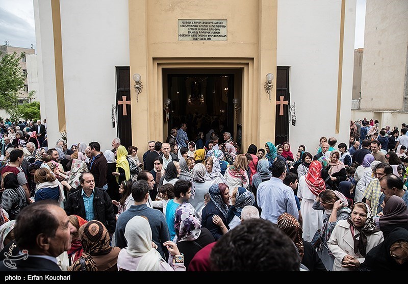 Christians in Tehran Celebrate Easter (24)