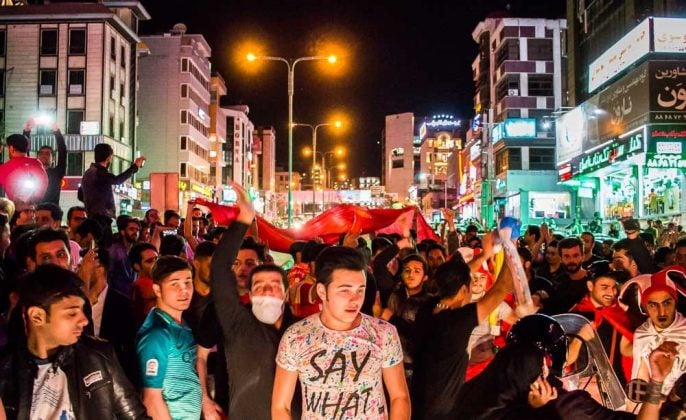 Iranians Take to Streets to Celebrate Persepolis FC’s Championship