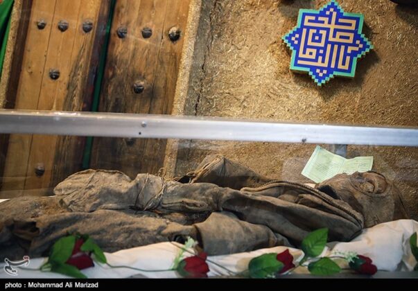 Bodies of 130 Iranian Martyrs Repatriated after Three Decades