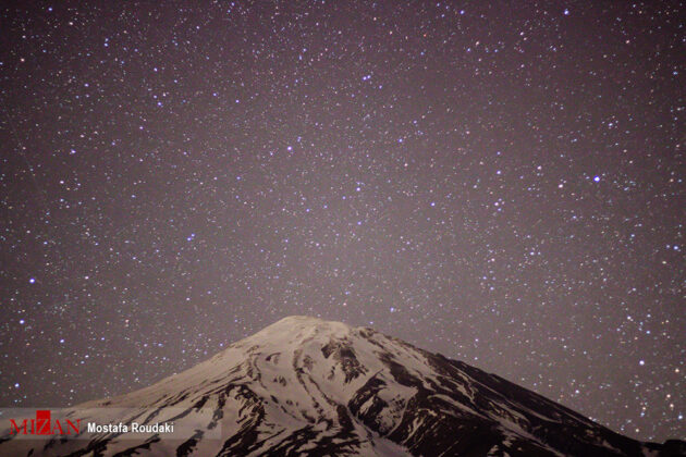 Traces of Shining Stars over Iran’s Mount Damavand