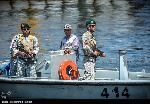 البحرية الايرانية تختتم مناوراتها في بحر قزوين