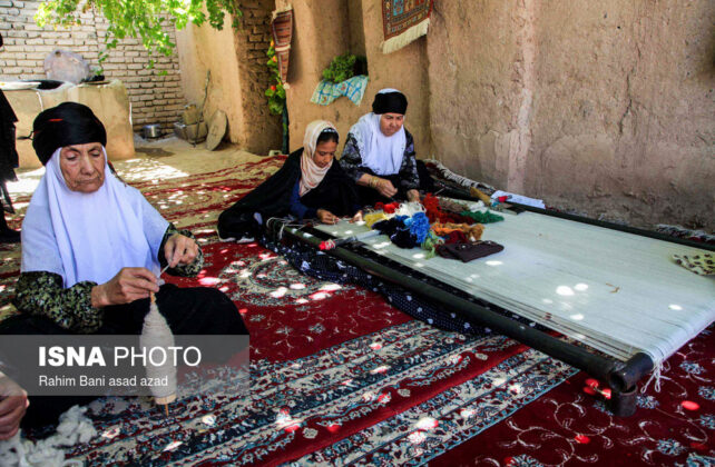 Kilim-Weaving; A 400-Year-Old Iranian Art