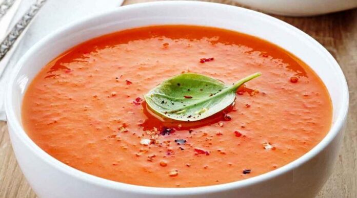 Tomato Soup of Hamadan; Delicious Iranian Dish