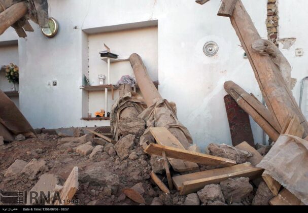 4.9-Magnitude Quake Wounds 13 People in Northwestern Iran