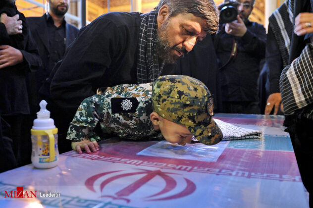 Thousands Attend Funeral Ceremony of Iranian Martyr Hojaji