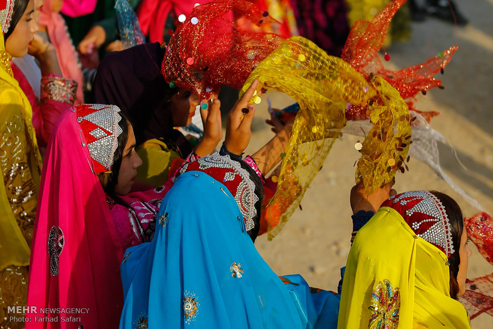Symphony of Colours in Iran’s Local Wedding Ceremonies16