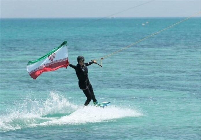 Int’l Federation Permits Iranian Women to Waterski with Hijab