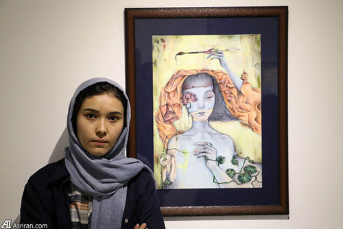 3 Afghan Sisters Exhibiting Surreal Artworks in Tehran9