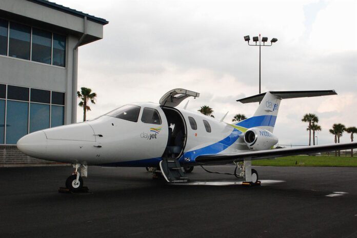 Iran to Launch First Air Taxi Service in Two Months