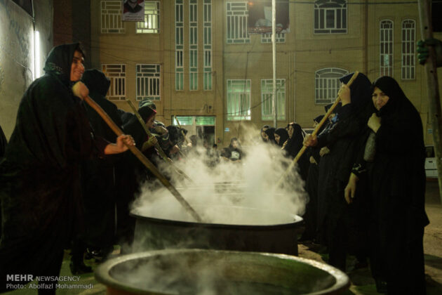 Unique Votive Food Annually Cooked in Iran’s Yazd
