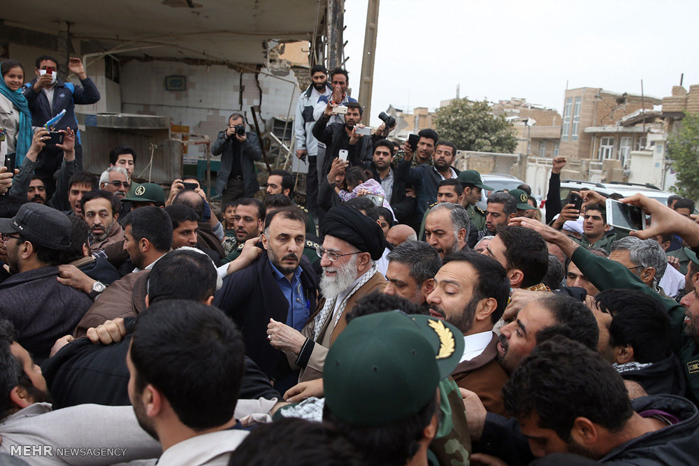 Iran Leader Pays Visit to Quake-Hit Areas2