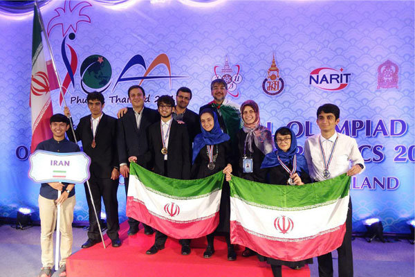 Iranian Team Ranks 3rd in Int’l Astronomy Olympiad