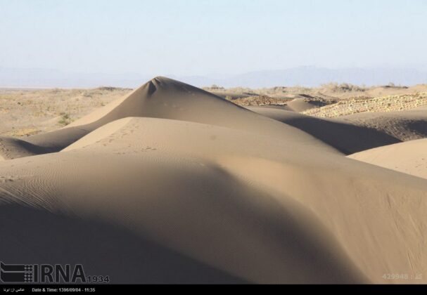 Iran’s Beauties in Photos: Reza-Abad Desert