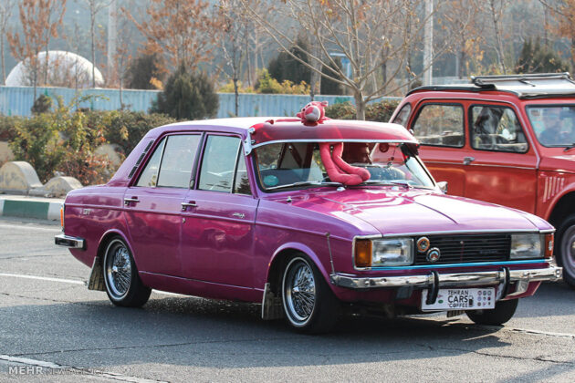 Classic Car Exhibition Held in Tehran