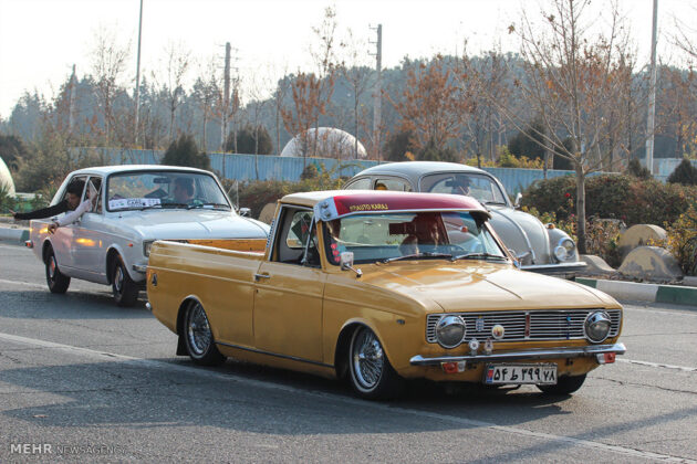 Classic Car Exhibition Held in Tehran