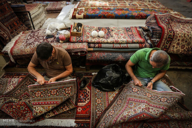 Grand Carpet Bazaar: Old Market in Heart of Tehran