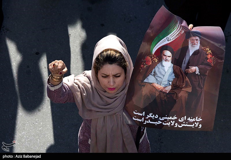 Iranians Condemn Violence on Second Day of Pro-Establishment Rallies