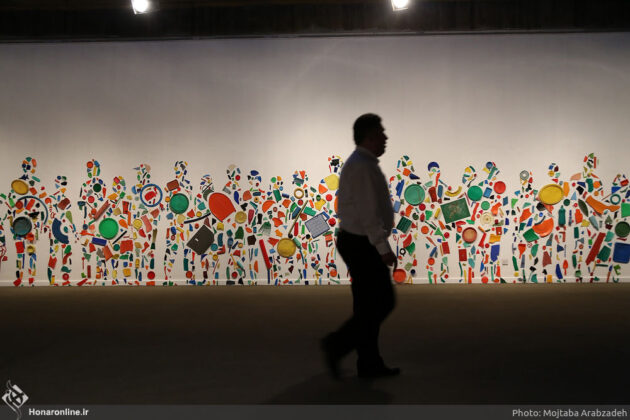 Exhibition of Tony Cragg’s Artworks Underway in Tehran