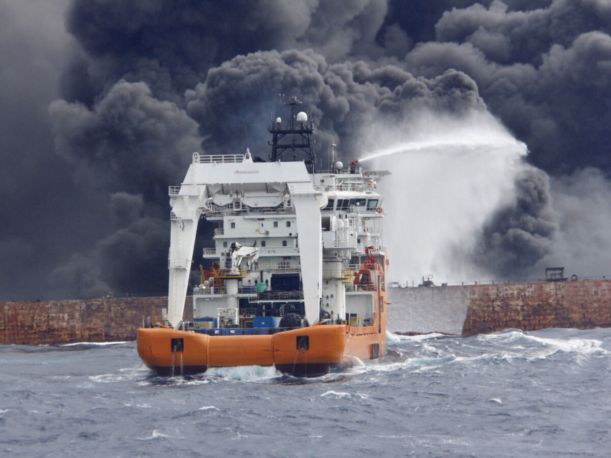 Iran to Send Deep-Sea Divers to China to Excavate Sunken Oil Tanker