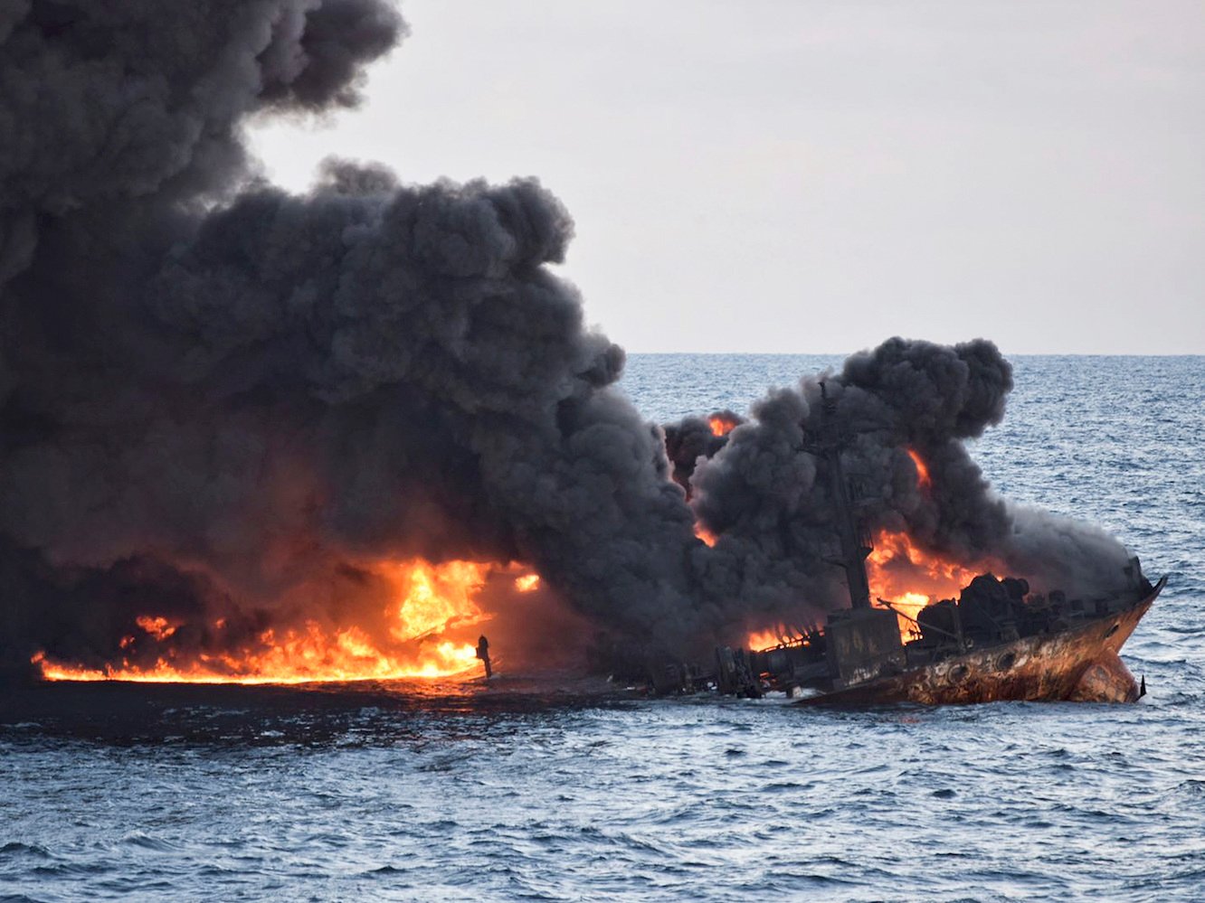 Collision of Chinese Ship with Iranian Oil Tanker Ambiguous: Expert