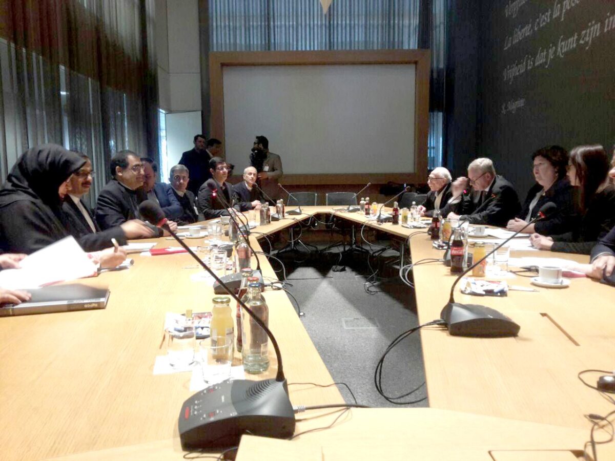 Belgium Calls for Promotion of Health Cooperation with Iran