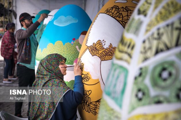 Tehran Preparing for Nowruz with Colourful Street Arts