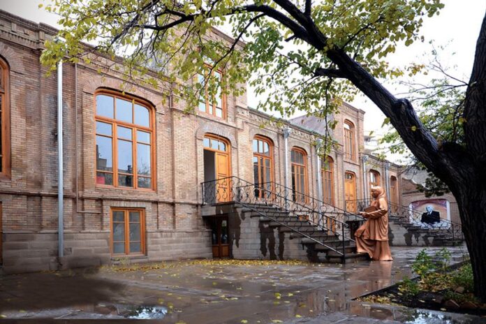 Persian Architecture