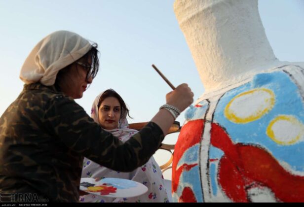 Iranian Artworks in Photos: Painting on Jahlah Jars