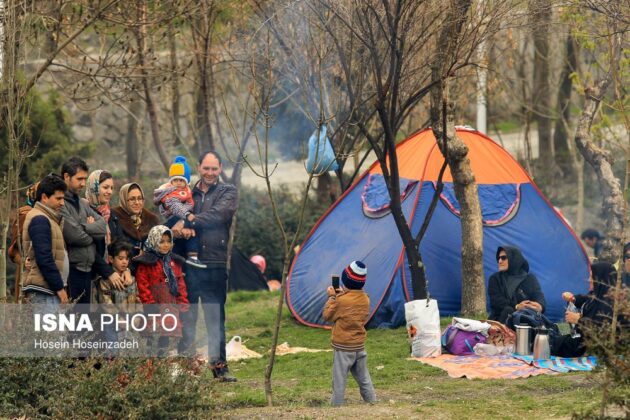 Iranians Go on Outdoor Picnics to Celebrate Nature Day