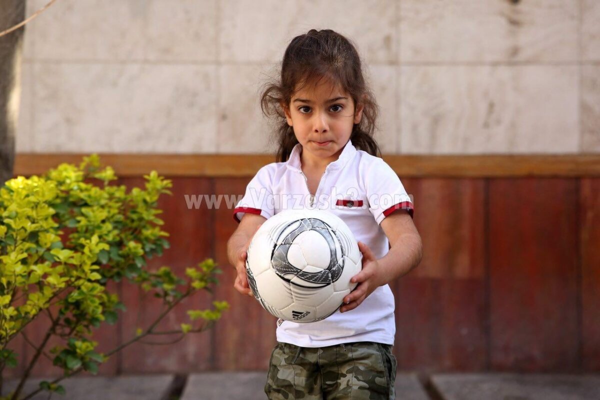 Iranian Wunderkind Aspiring to Become World’s Best Footballer One Day 3 Iranian Wunderkind Aspiring to Become World’s Best Footballer One Day