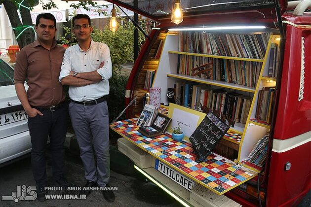 Mobile Café in Tehran Promotes Book Reading Culture