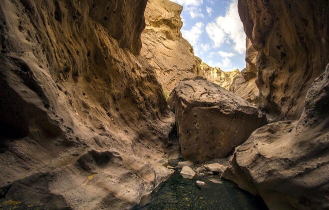 Rageh Canyon; Paradise at Heart of Desert