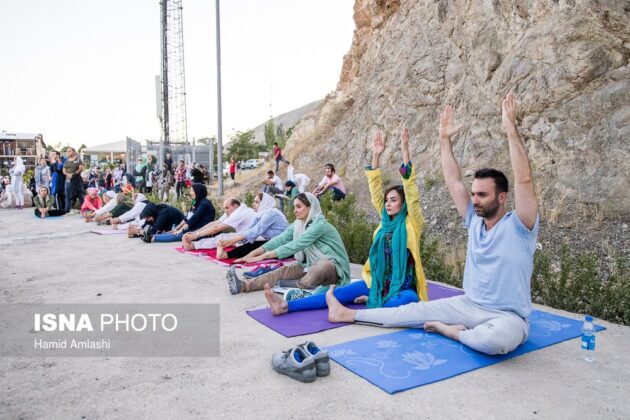 Tehran Hosts Largest Gathering of Iranian Yogis